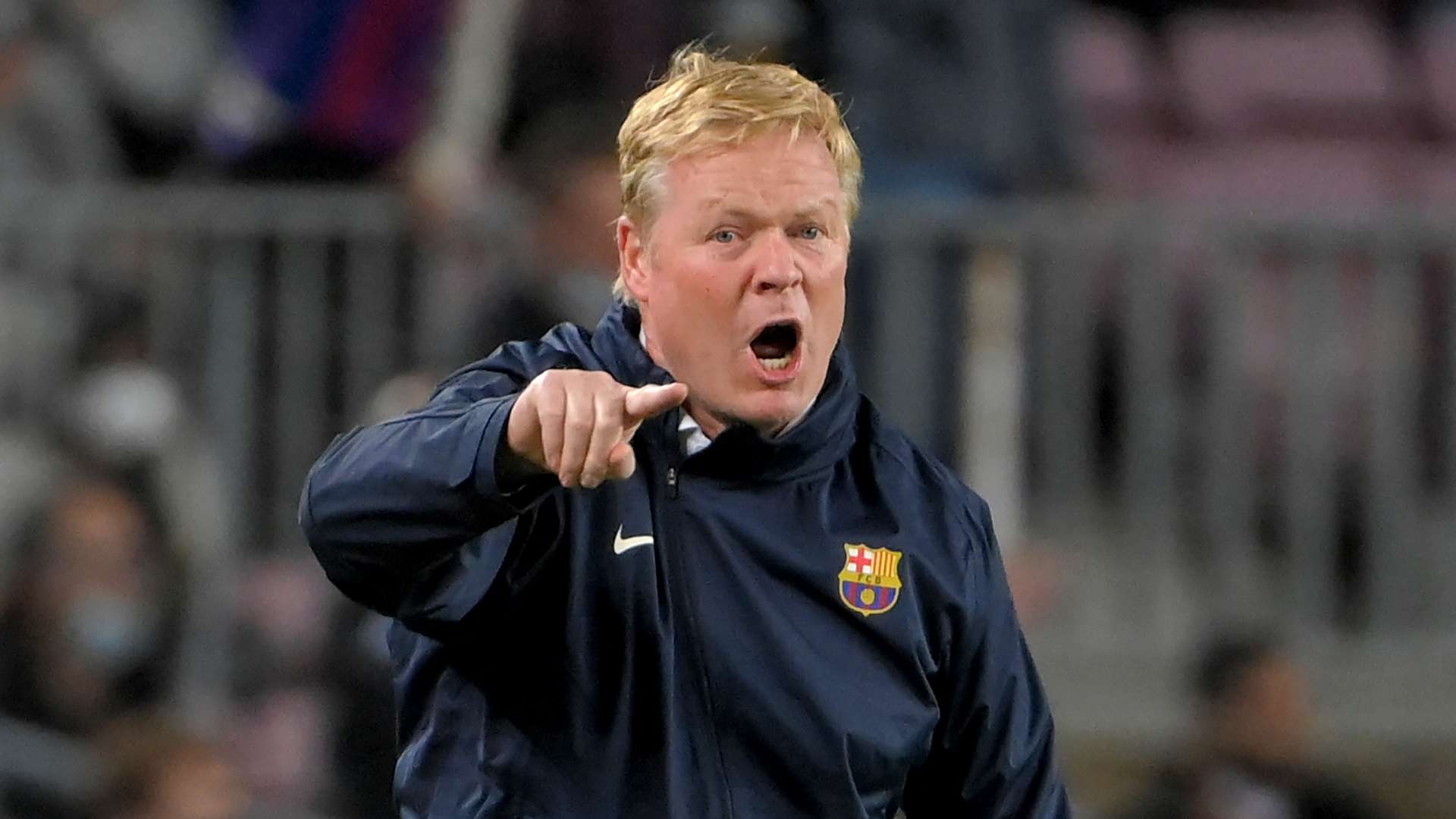 中脱颖而出 中脱颖而出